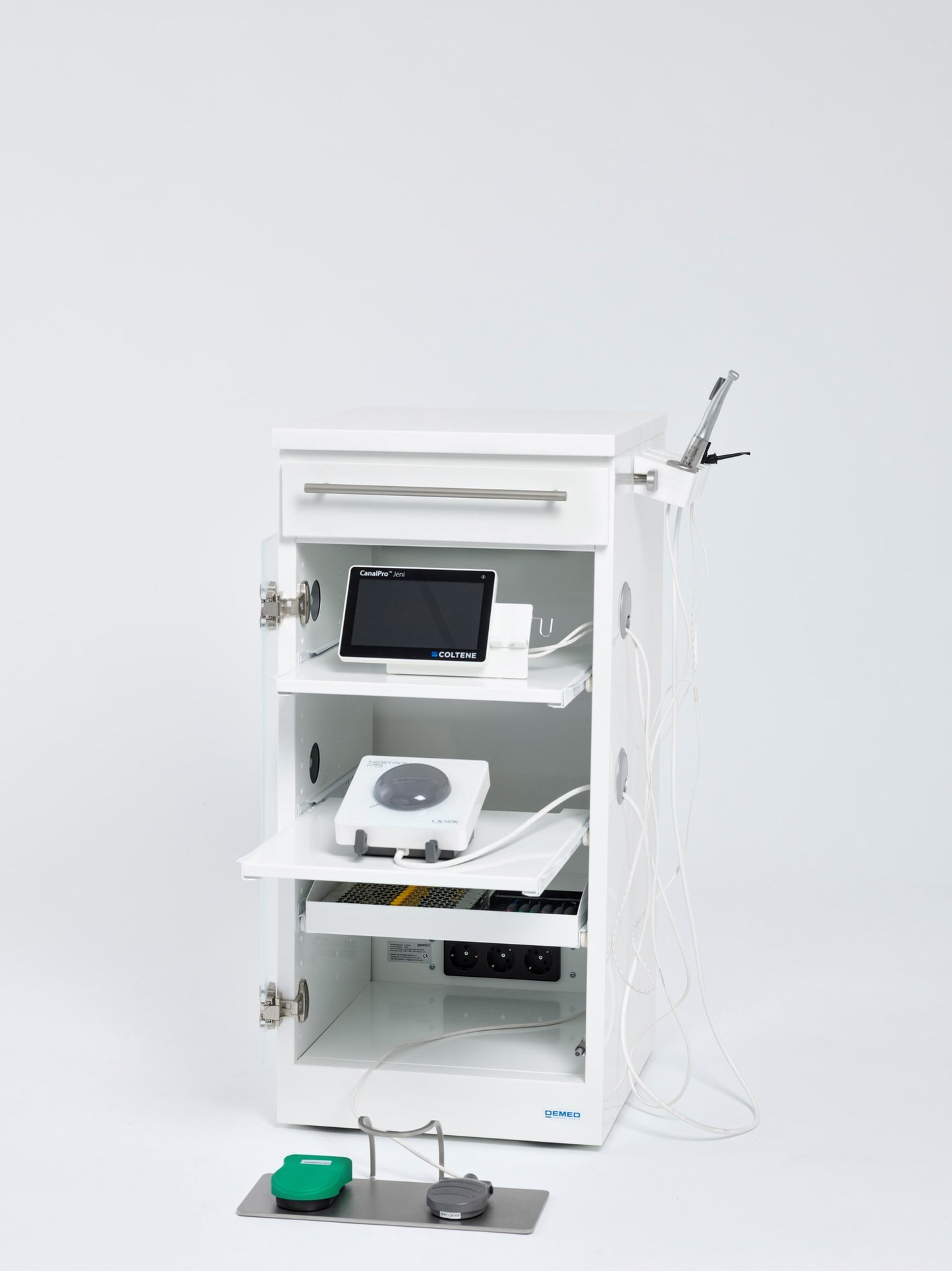 Medical Cart E-Serie (E5) – Schlanker Gerätewagen 42 cm
