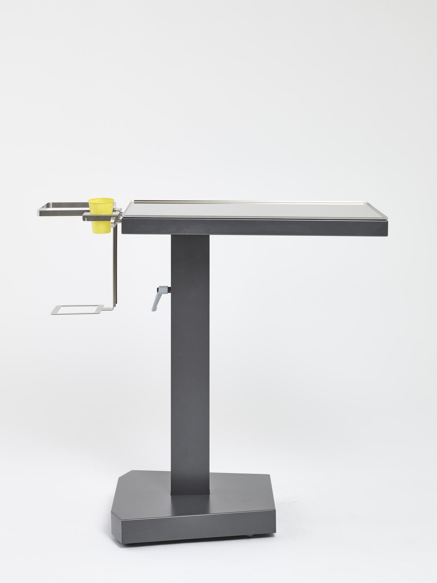 Fahrbarer Instrumententisch I3 – Höhenverstellbar 78–120 cm